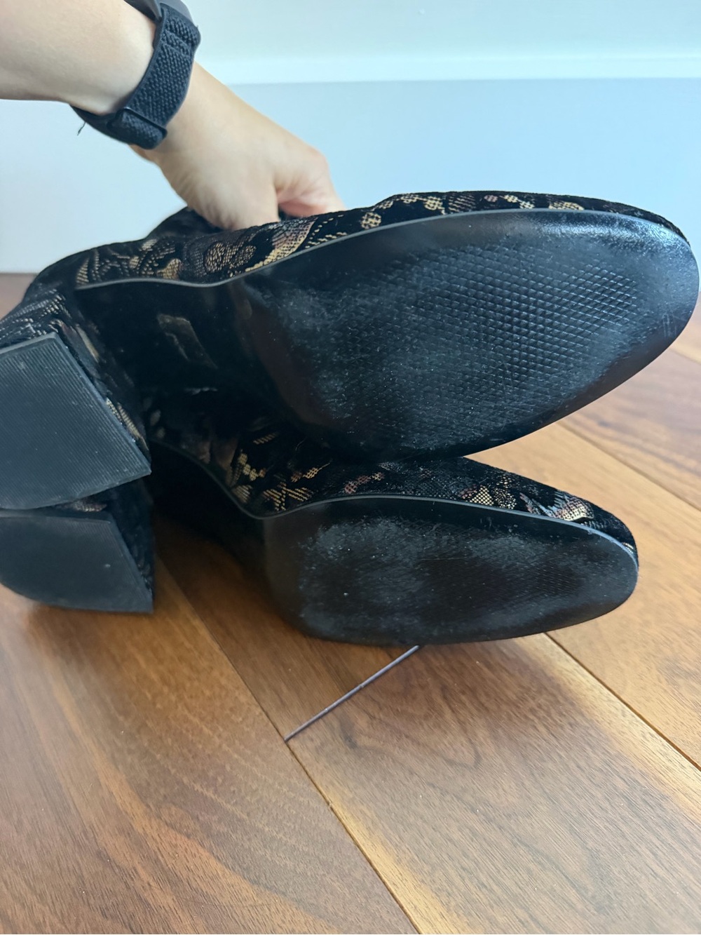 L'Intervalle Made in Spain Velvet Brocade Block Heel Booties Size 40/9 9.5 - Picture 10 of 14